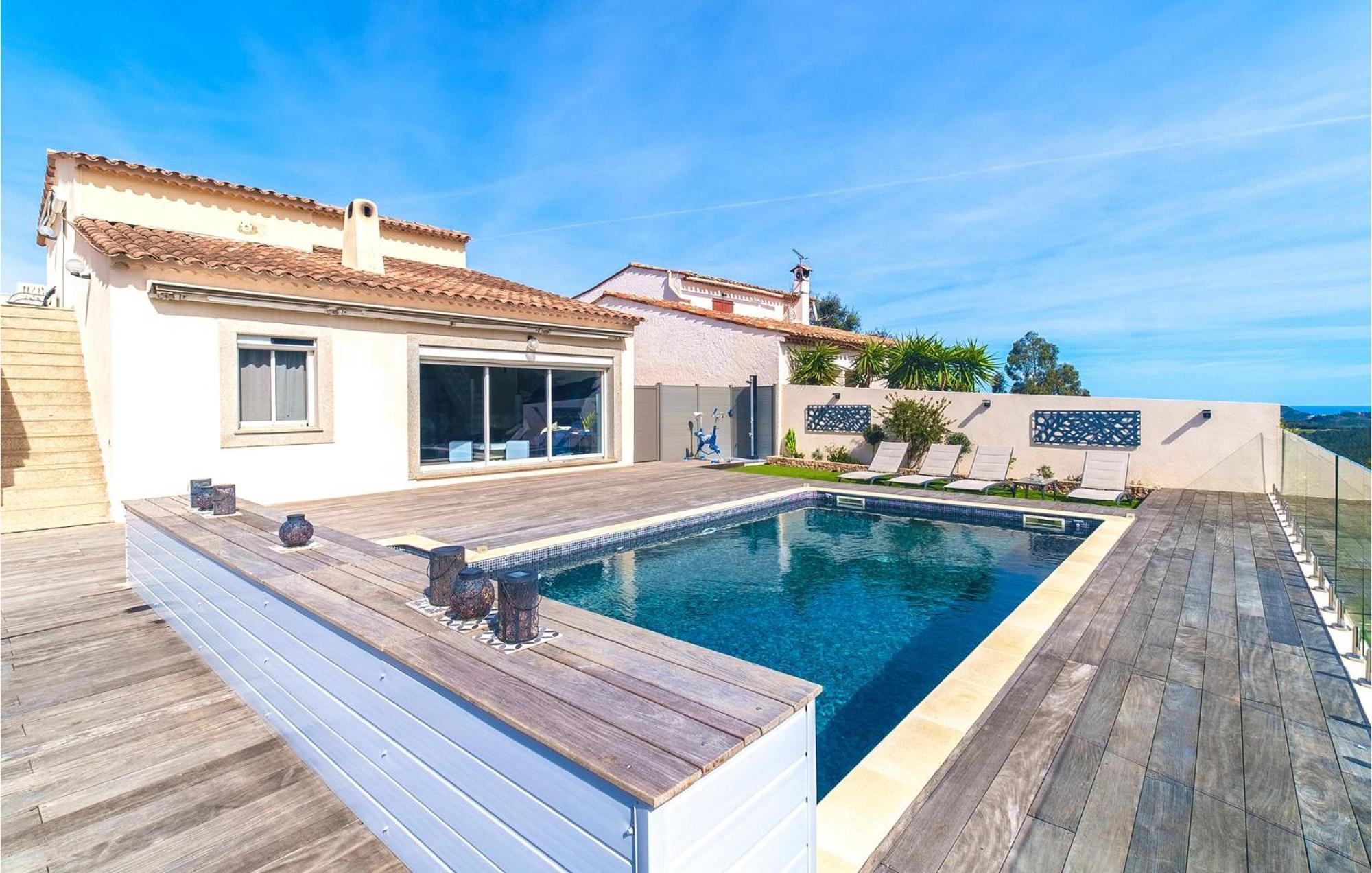 Gorgeous In With Kitchen Hébergement de vacances Fréjus